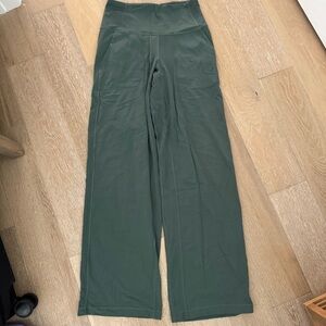 Lululemon Align Wide Leg SHORT